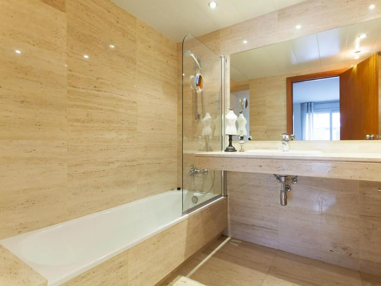 Apartment Napols Barcelona Spanien